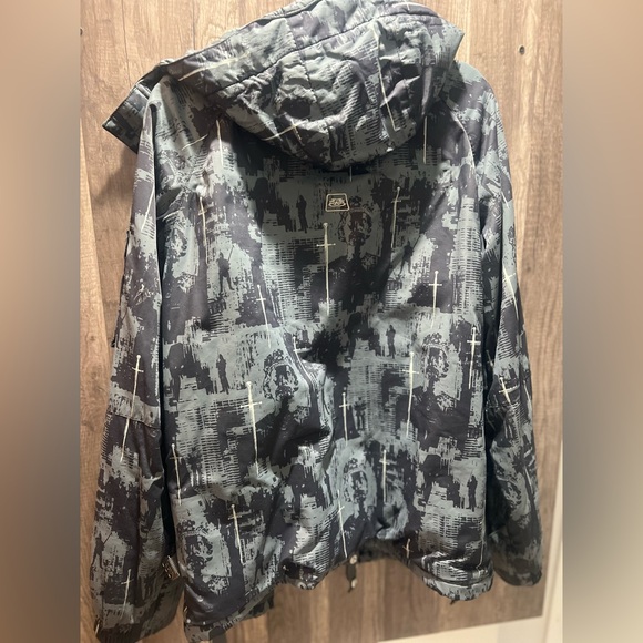 686 Rare ACE Artist limited edition Men’s snowboard/ski Jacket Black Medium EUC - Picture 7 of 7